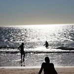 Casinha; Piscina/ Praia/ Lisboa Nyaraló