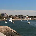 Nyaraló Casinha; Piscina/ Praia/ Lisboa
