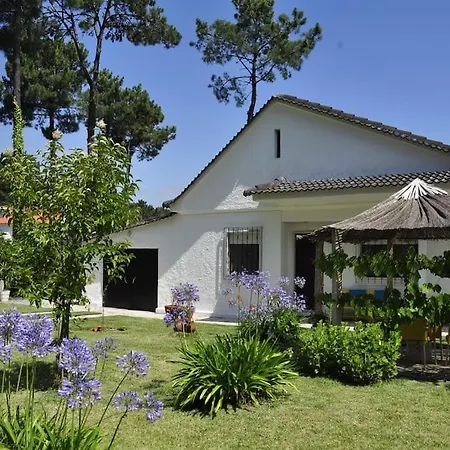 Дом отдыха Casinha; Piscina/ Praia/ Lisboa Aroeira (Setubal)