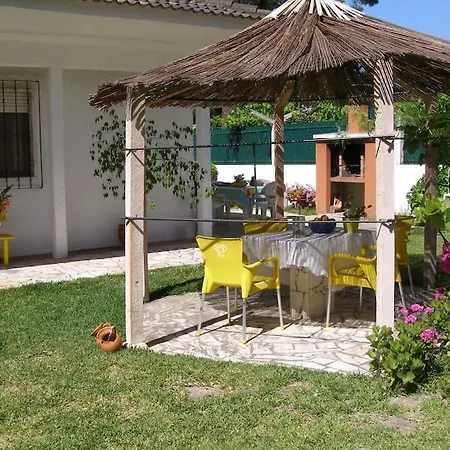 Casinha; Piscina/ Praia/ Lisboa * Aroeira (Setubal)
