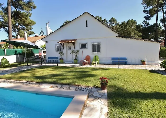 Casinha; Piscina/ Praia/ Lisboa * Aroeira (Setubal)