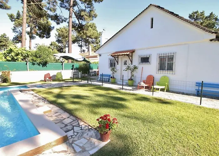 Σπίτι διακοπών Casinha; Piscina/ Praia/ Lisboa Aroeira (Setubal)