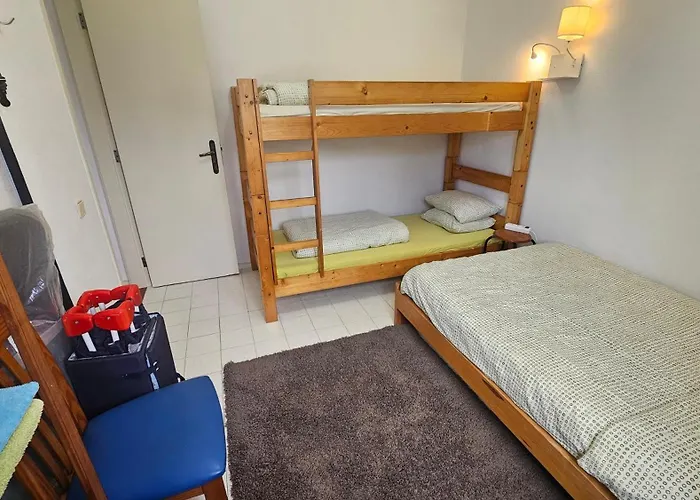 Casinha; Piscina/ Praia/ Lisboa * Aroeira (Setubal)